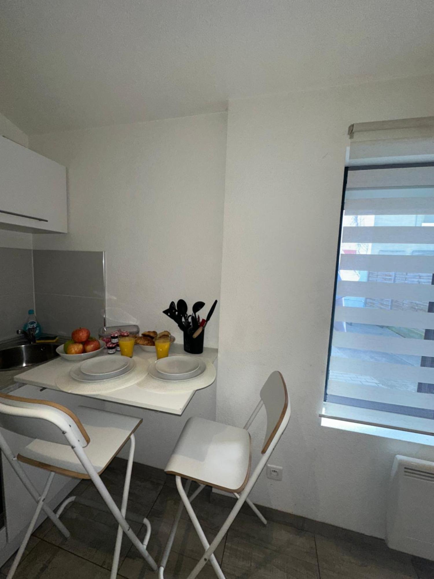 # Le 6 # Joli Petit Studio ! Centre Ville Au Calme 牟罗兹 外观 照片